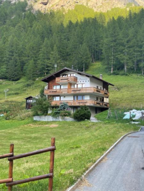 Haus Antares Saas-Almagell